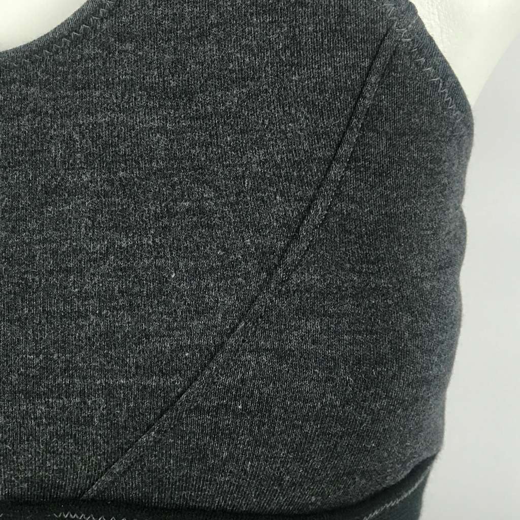 Women's FR sport bra - detail