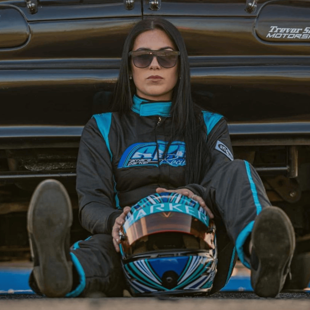 Race car driver with helmet, Untitled Design 14_2